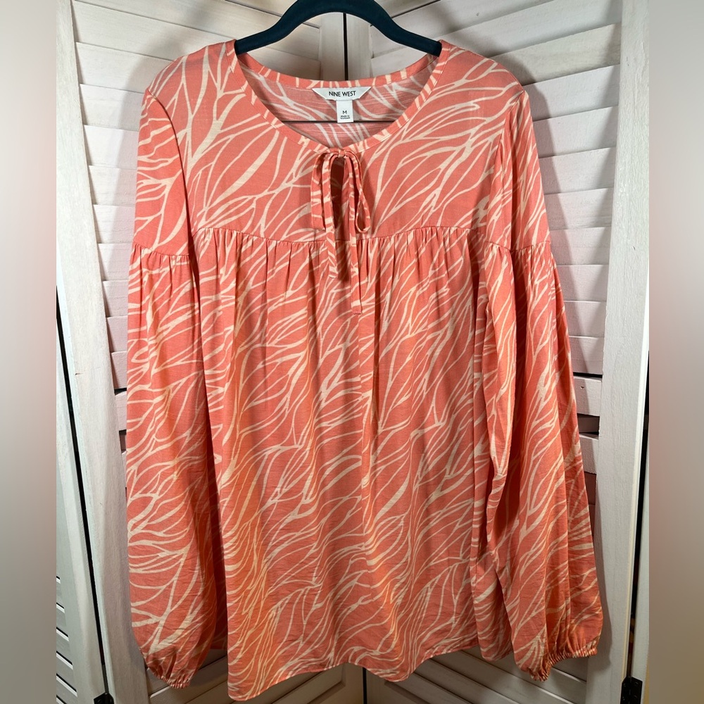NWOT NINA WEST BLOUSE
